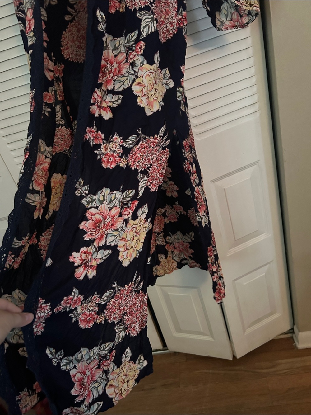 Angie Navy Floral Long Cardigan with Pink & Cream Blooms Size M - Picture 3 of 5